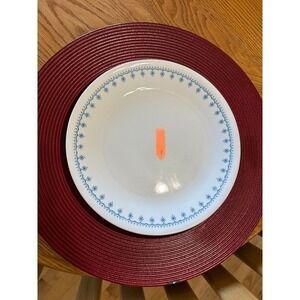 Corelle Snowflake‎ Blue Garland Set of 5 Salad Plates & 2 Saucers, Vintage 1970s